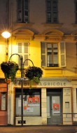 Vence outside of banking hours