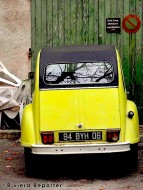 Yellow Citroen in the south of France